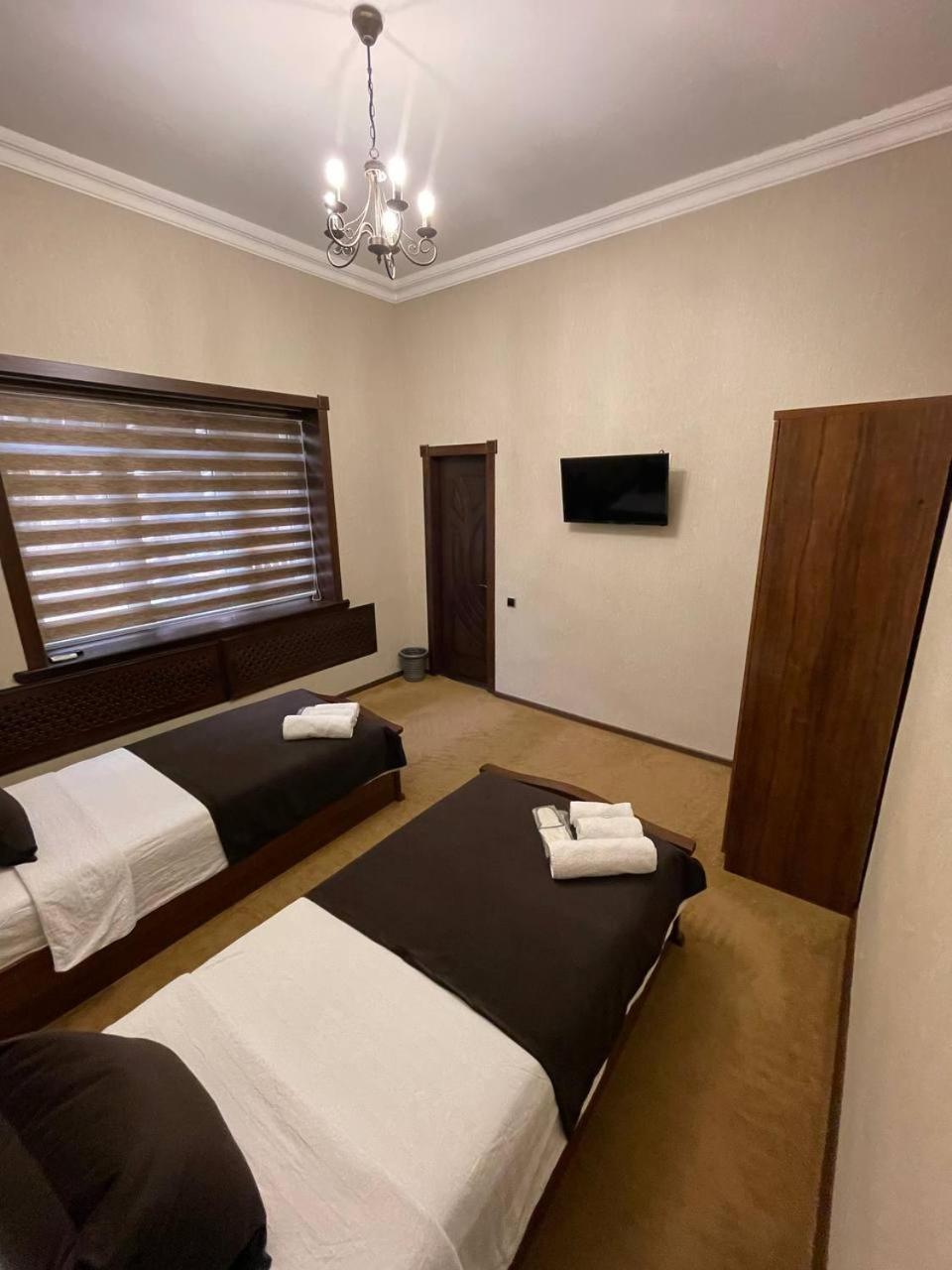 "S E A S O N S" Appartement Samarkand Buitenkant foto